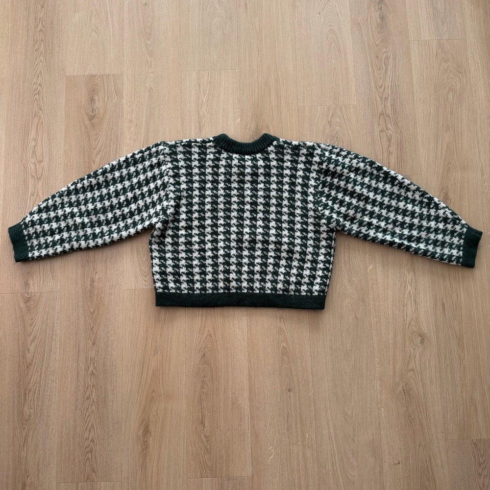 & Other Stories Houndstooth Crewneck Sweater - Picture 7 of 8